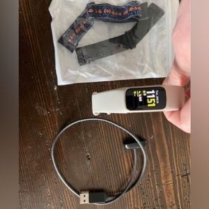 Fitbit Charge 5 with 2 Extra Bands!
